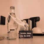 Einzel/Doppel-Zimmer Table