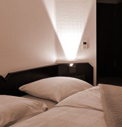 Einzel/doppelzimmer